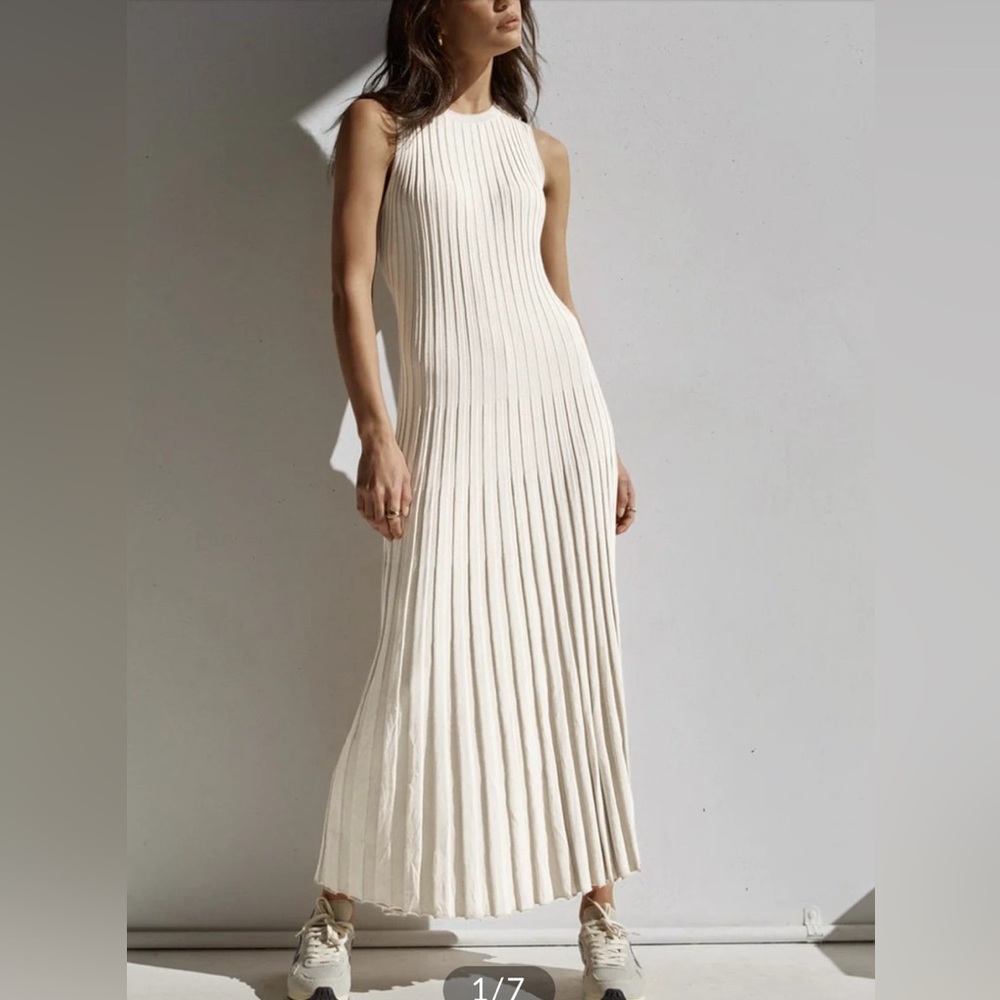 Commense Dress NWT